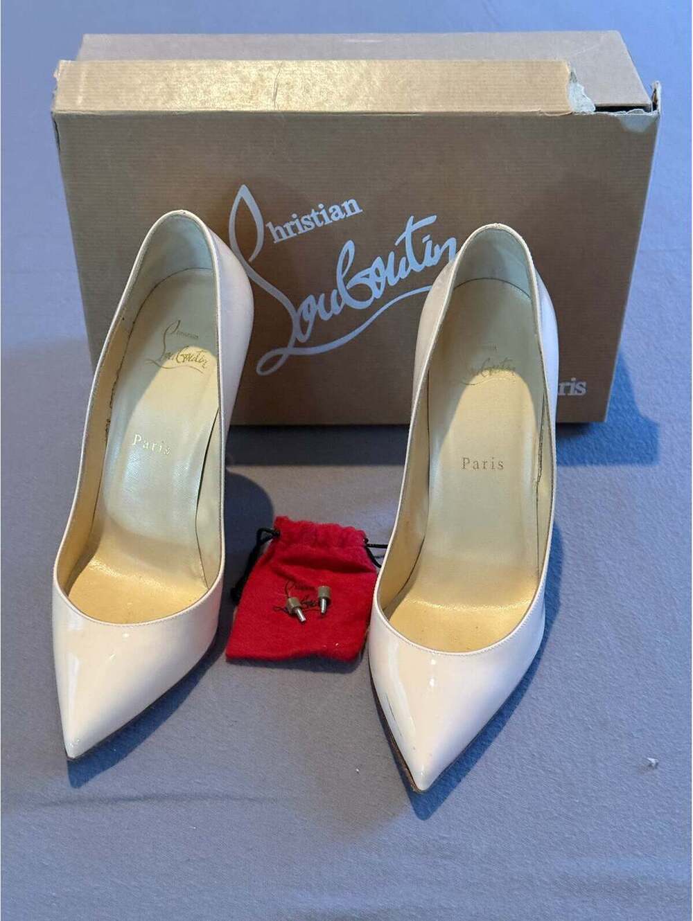 Christian Louboutin Pigalle Follies 100 Patent L. Pumps – Poudre Nude – EU 39.5